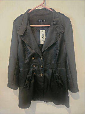 Women's FINEJO New With Tags Black Trench Coat XL Fits Like a Medium